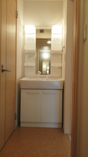 アルバータⅡの独立洗面台|洗面所