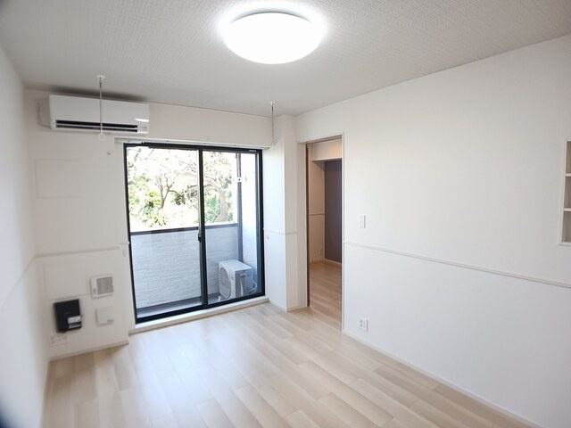 ヒカルサ土浦神立イーストⅡの居間・リビング|その他