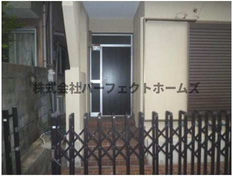 伊加賀緑町戸建　賃貸のエントランス|エントランスです