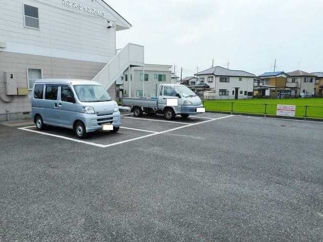 ボンヌシャンス　Ｍ３の駐車場|駐車場