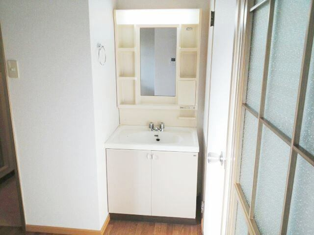 ボンヌシャンス　Ｍ３の独立洗面台|洗面所