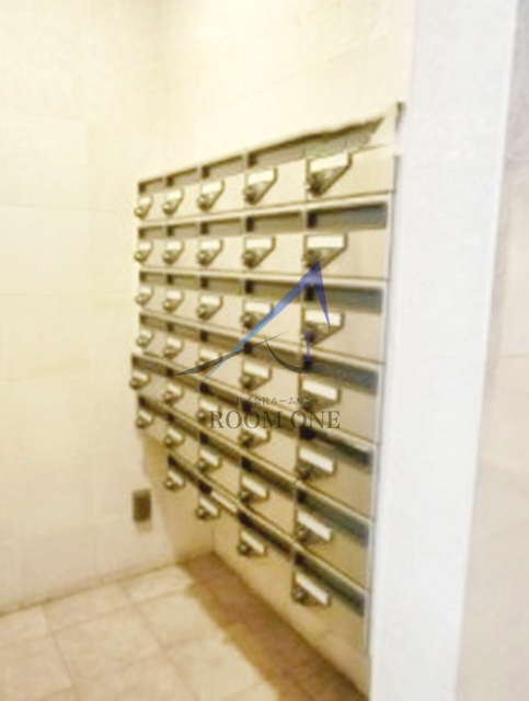 スカイコート神田第5のその他共用部分|集合ポストです。