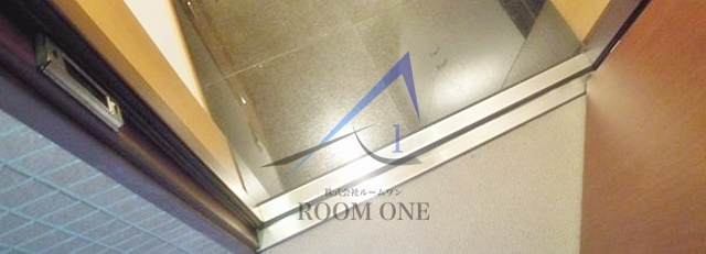 パークウェル神田ＥＡＳＴ弐番館の玄関|玄関です。