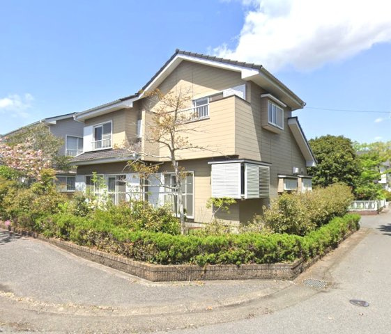 茂原市緑ヶ丘4　中古戸建の外観|５LDK  スーパーせんどう徒歩約7分  都市ガス上下水 閑静な緑ヶ丘分譲地内