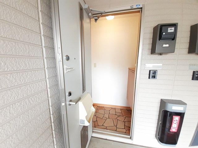 セジュール富士崎の玄関