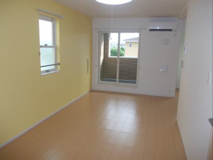 チヨ　タウンＣの居間・リビング|居室・リビング