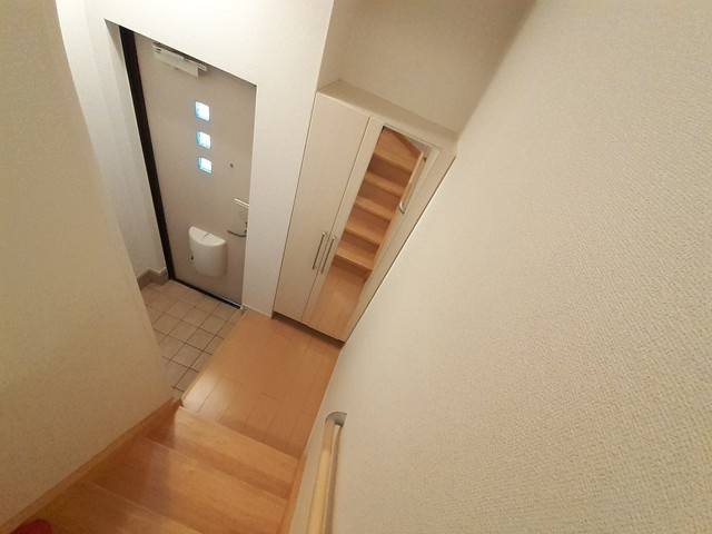 エムズ　サニーガーデンⅤの玄関|玄関