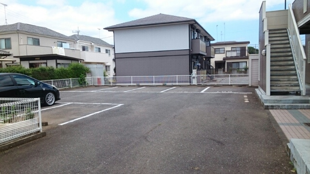 グランディール乙戸南の駐車場|駐車場