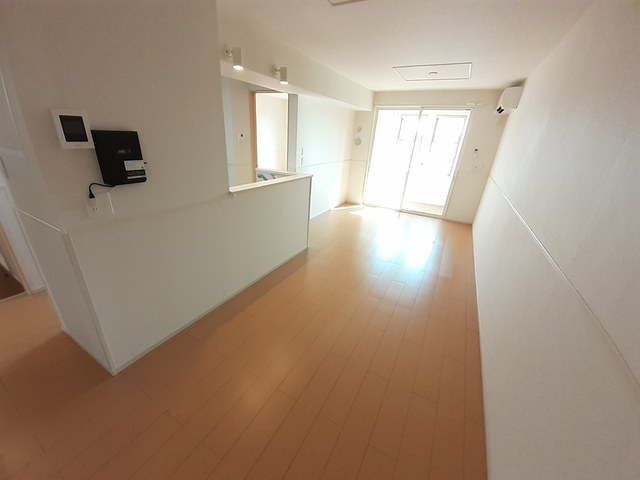 クレスト・ココ　Ｂの居間・リビング|居室・リビング