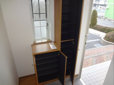 ボヌール・ジョアの玄関|玄関