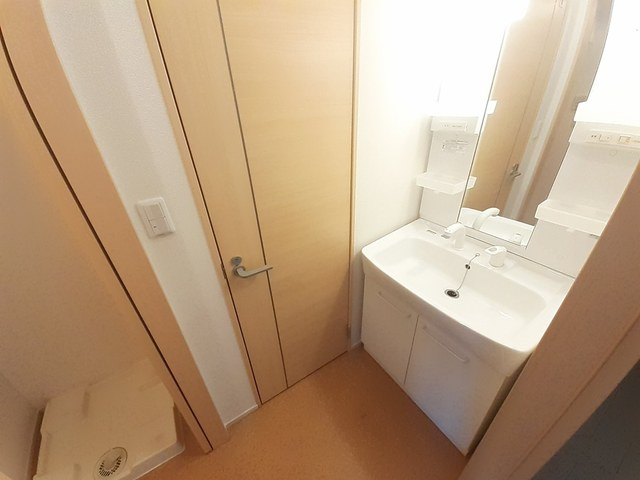 プリエ・エトワールＡの独立洗面台|洗面所