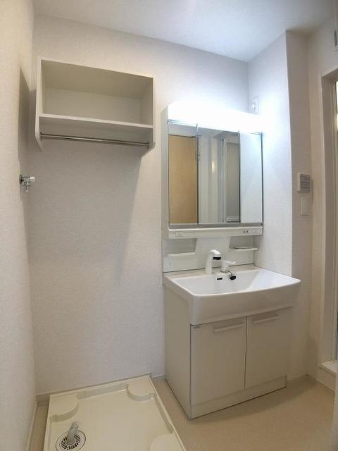 サンマリー　Ⅲの独立洗面台|洗面所