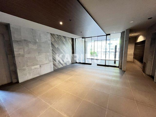 スワンズシティ大阪城ノースのロビー