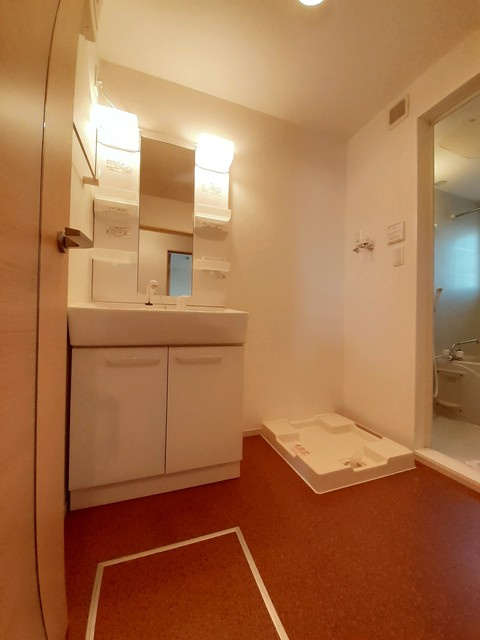 マーヴェラス・ヴィラＡの独立洗面台|洗面所