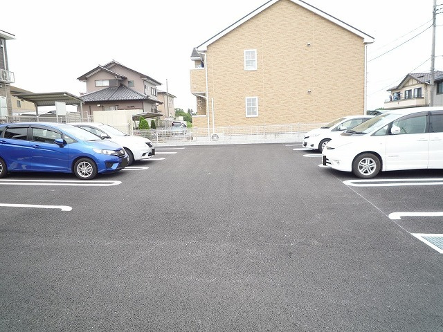 マーベラスＡの駐車場|駐車場