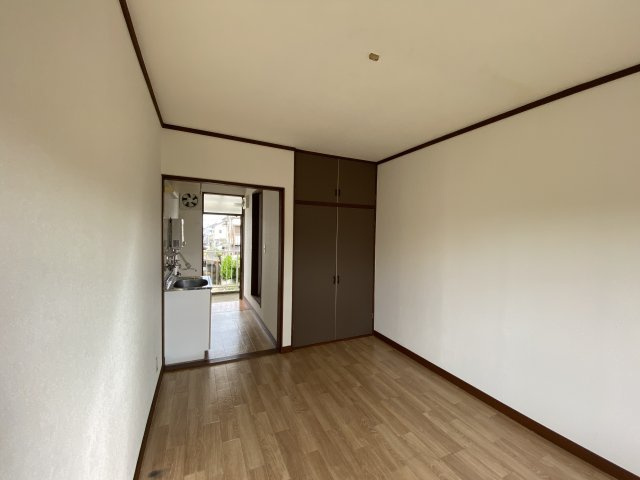 ハイツ後楽の洋室