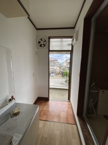 ハイツ後楽の玄関