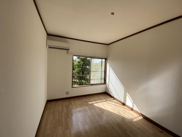 ハイツ後楽の洋室