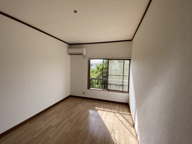 ハイツ後楽の洋室