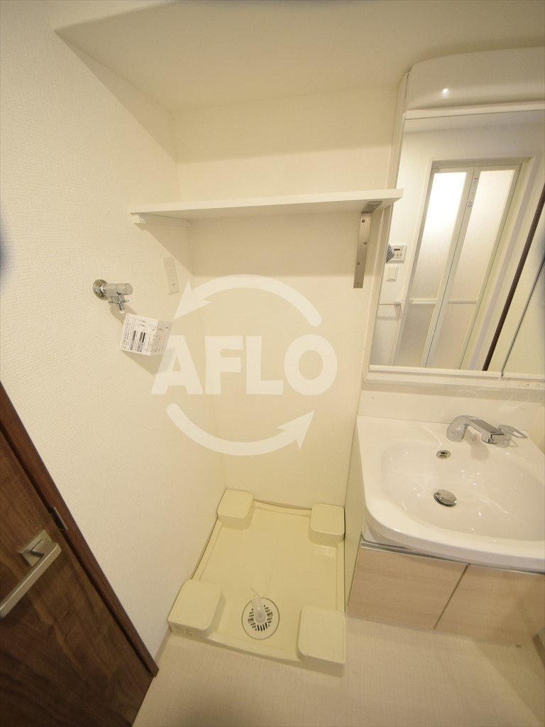 フォーリアライズ大正ソーレの洗面所|フォーリアライズ大正ソーレ　室内洗濯機置き場