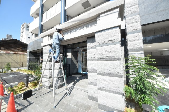 フォーリアライズ大正ソーレのエントランス|フォーリアライズ大正ソーレ　エントランス