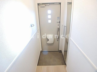 【玄関】 | エヴァグリーンヴィラⅠ