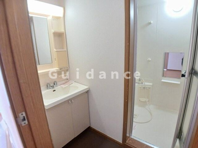 【洗面所】 | ブランドールC