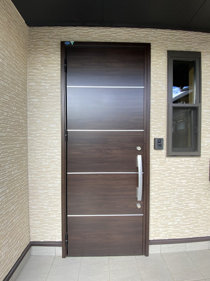 【玄関】 | 中央区国府本町