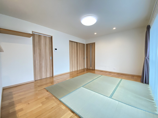 【居間・リビング】 | 中央区国府本町