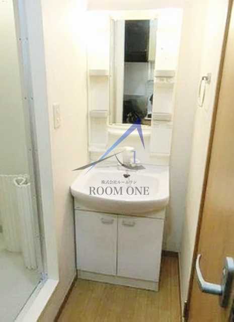 ラ・ファミーユの洗面所|洗面台です。