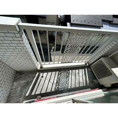 【バルコニー】 | シャングリラ兼坂