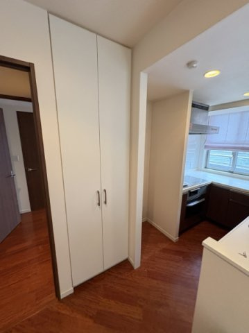 TOWER RESIDENCE TOKYOの玄関