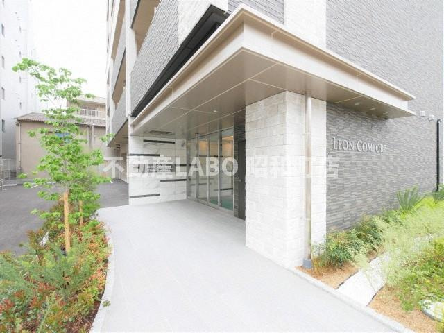 レオンコンフォート天王寺東のエントランス