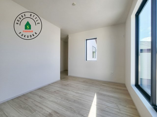 福岡市南区鶴田3丁目第4-1棟（1号棟）　の内観：施工例|主寝室には収納力に優れたクローゼットがありますので、お部屋もすっきり片付きます。