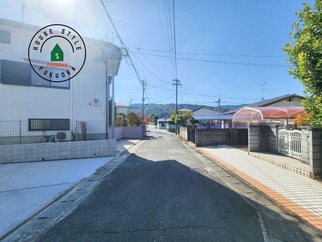 福岡市南区鶴田3丁目第4-1棟（1号棟）　の前面道路含む現地写真|前面道路です。