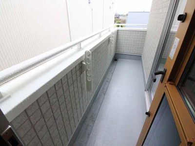 【バルコニー】 | ELLE＿Village　C棟