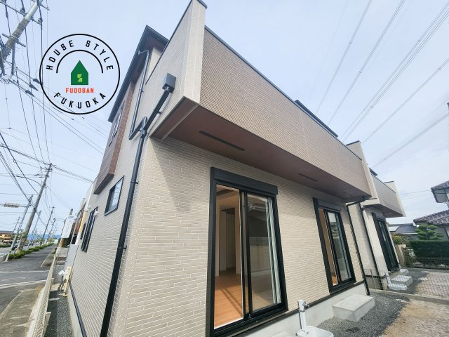 小郡市三国が丘4丁目第1-2棟（1号棟）の外観|デザイン性のある外観です。