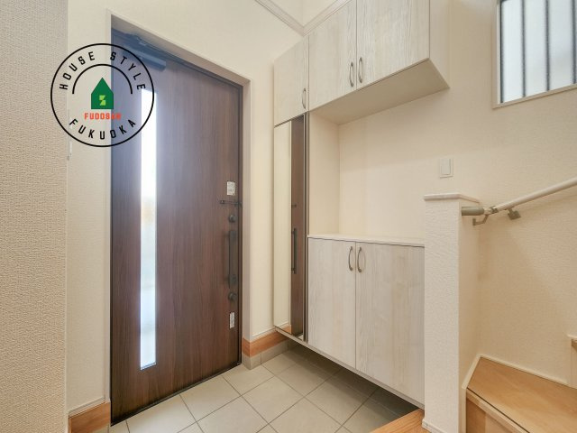 小郡市三国が丘4丁目第1-2棟（1号棟）の防犯設備|二重ロックでしっかり防犯対策ができます。