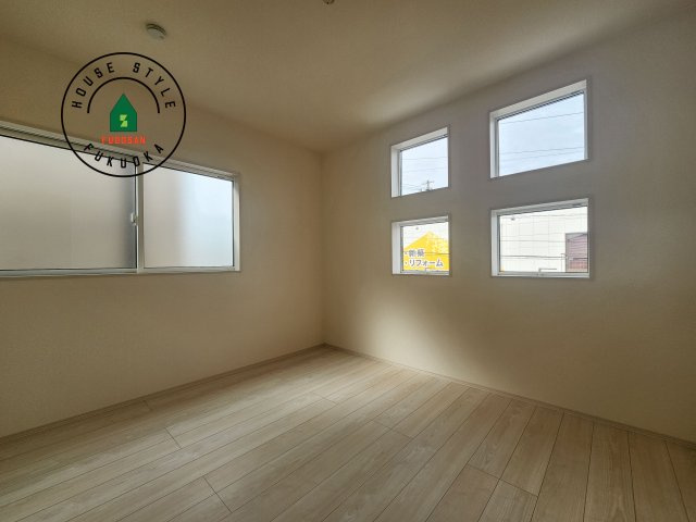 小郡市三国が丘4丁目第1-2棟（2号棟）の子供部屋|穏やかな光が差し込む室内には、穏やかな時間が流れます。