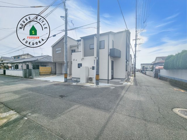 太宰府市青山3丁目第1-2（1号棟）の前面道路含む現地写真|見学の時間などお気軽にお問い合わせ下さい。