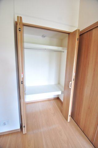 大阪市都島区内代町３丁目の賃貸マンションの収納