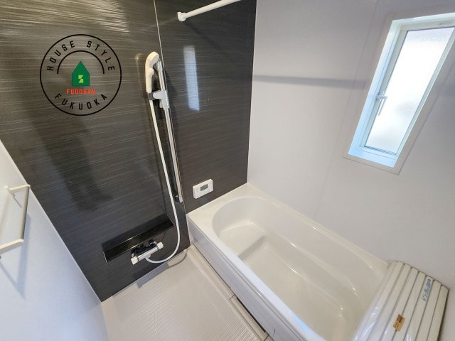 大野城市乙金3丁目第3-１棟（1号棟）の浴室|浴室は一日の疲れを癒す場所だから、家族みんながゆったりできる快適設計。追い炊き機能付きオートバス。安定した温度で、いつでも快適に入浴できます。