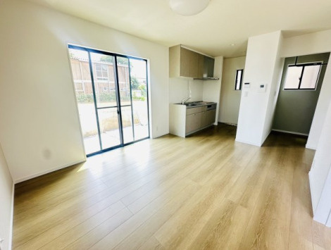 土浦市中　新築戸建の居間・リビング