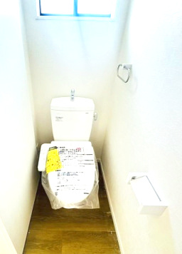 土浦市中　新築戸建のトイレ