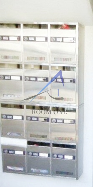 メルベイユイシイのその他共用部分|集合ポストです。