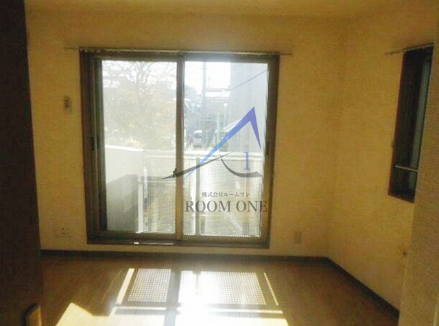 メルベイユイシイの居間・リビング|洋室のお部屋です。