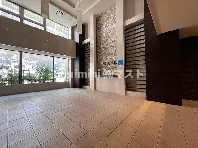 大阪市西区江之子島１丁目の賃貸マンションのロビー