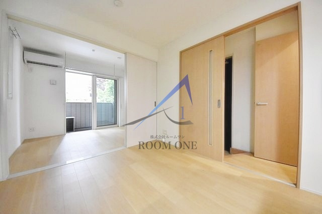 グランピエールの居間・リビング|洋室のお部屋です。