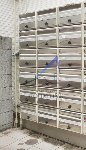 サークルハウス太子堂のその他共用部分|集合ポストです。