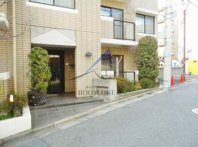 プリマヴェーラ代々木Ａ棟のエントランス|エントランスです。